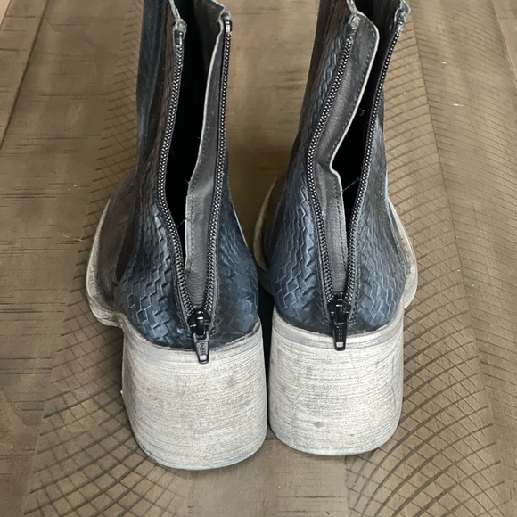 Free People Essential Chelsea boots - Picture 2 of 4